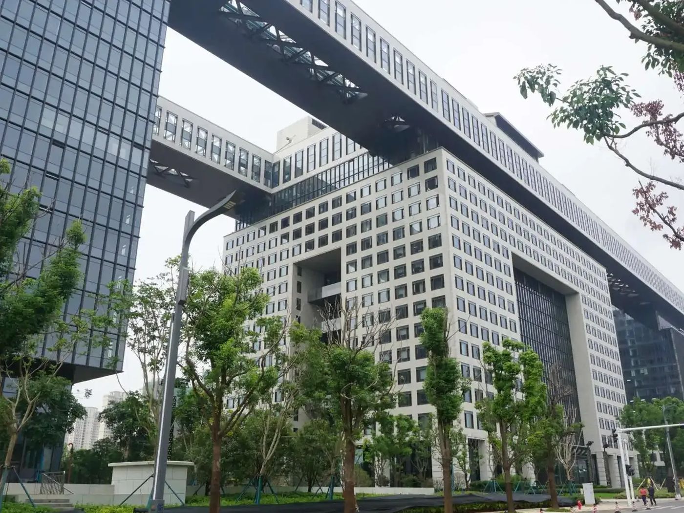 中建三局总部办公楼